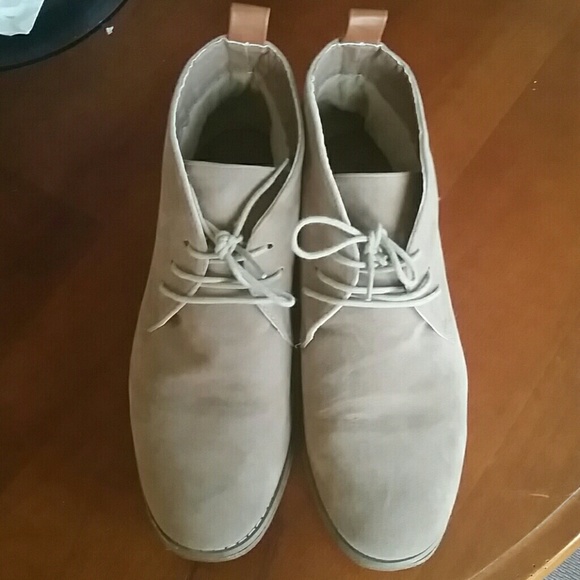 Shoes - Picture 2 of 2